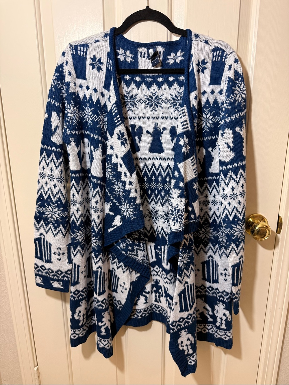 Cozy DOCTOR WHO Blue & White Fair Isle Open Cardigan Sweater